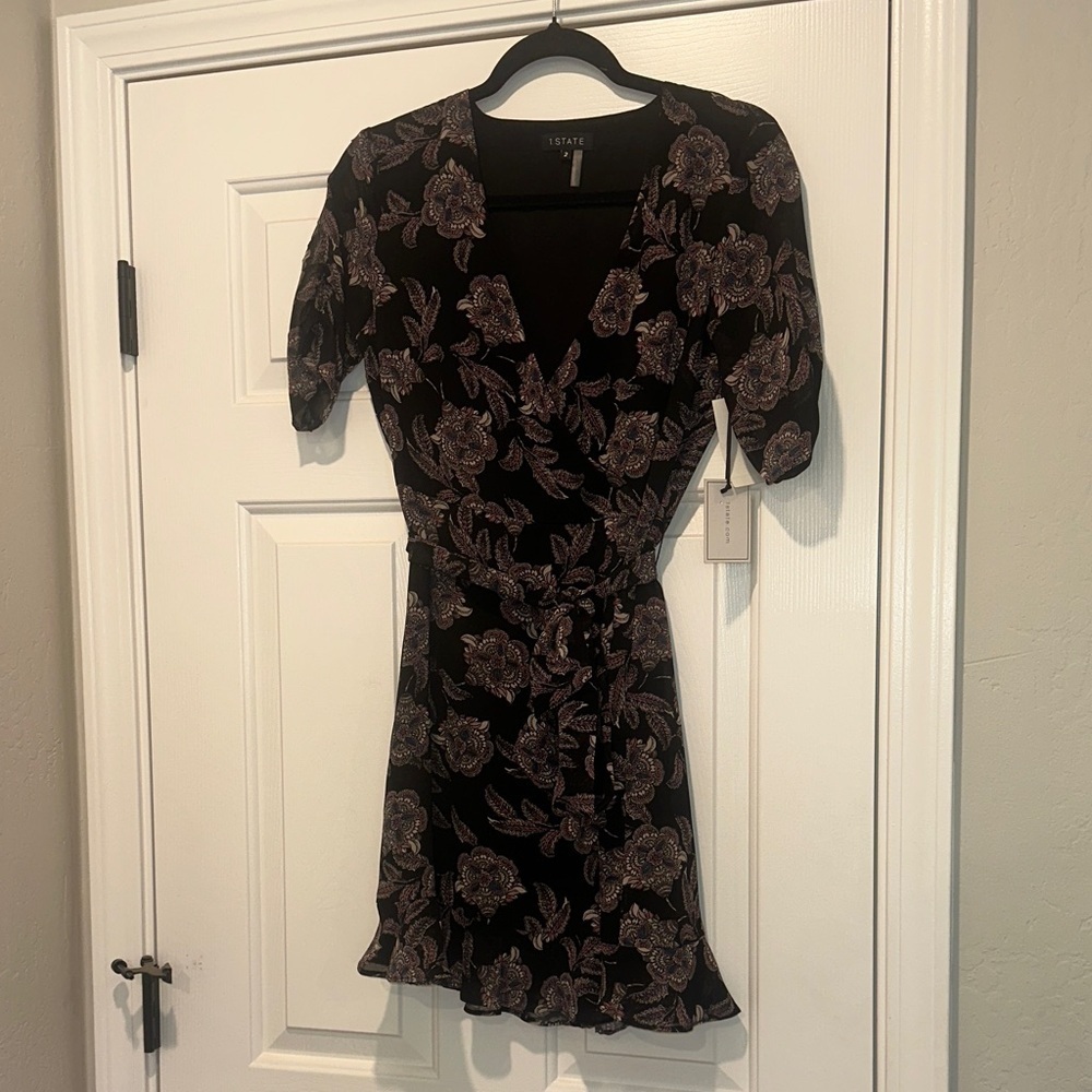 1.State Black and Pink Floral Mini Dress size 2
